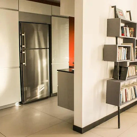 Apartment Centre De *