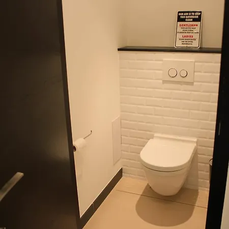 Apartment Centre De *